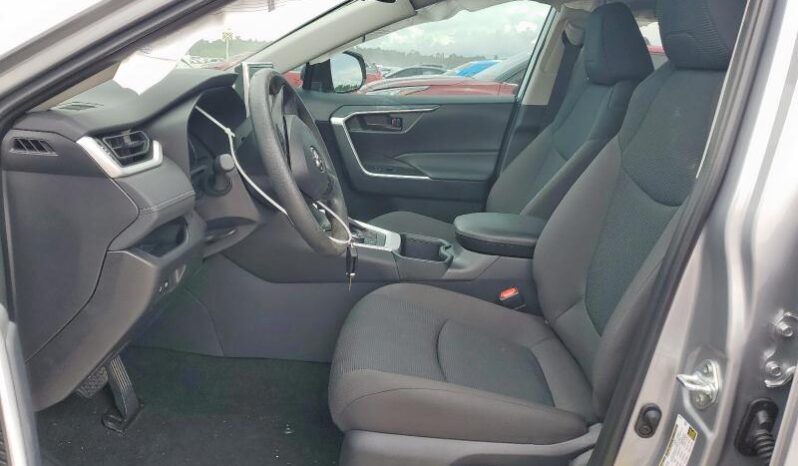 
								2025 Toyota Rav4 full									