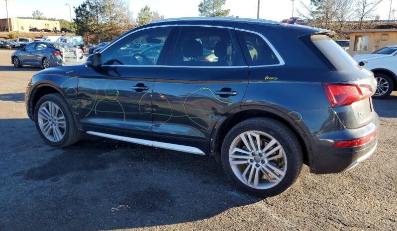 
								2020 Audi Q5 full									
