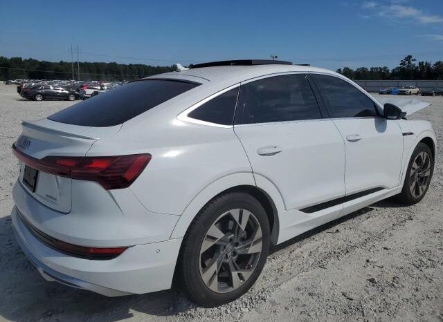 
								2021 Audi E-tron full									