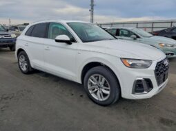 
										2022 Audi Q5 full									