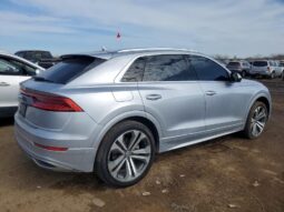 
										2020 Audi Q8 full									
