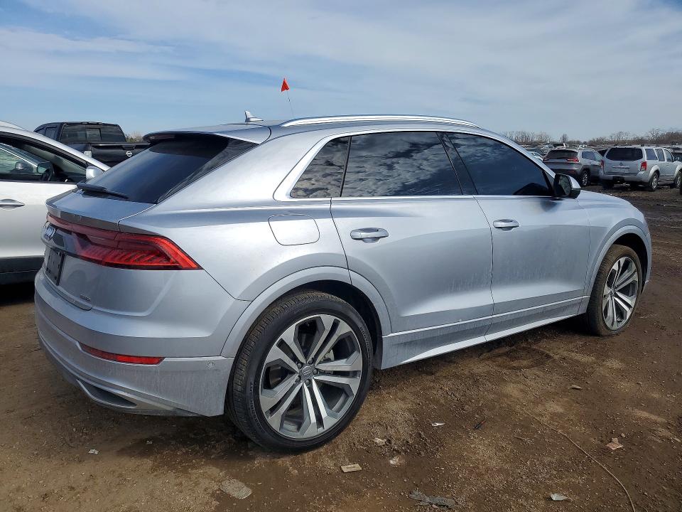 2020 Audi Q8