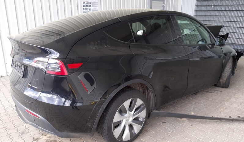 
								2022 Tesla Model y full									