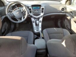 
										2015 Chevrolet Cruze full									