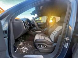 
										2020 Porsche Cayenne full									