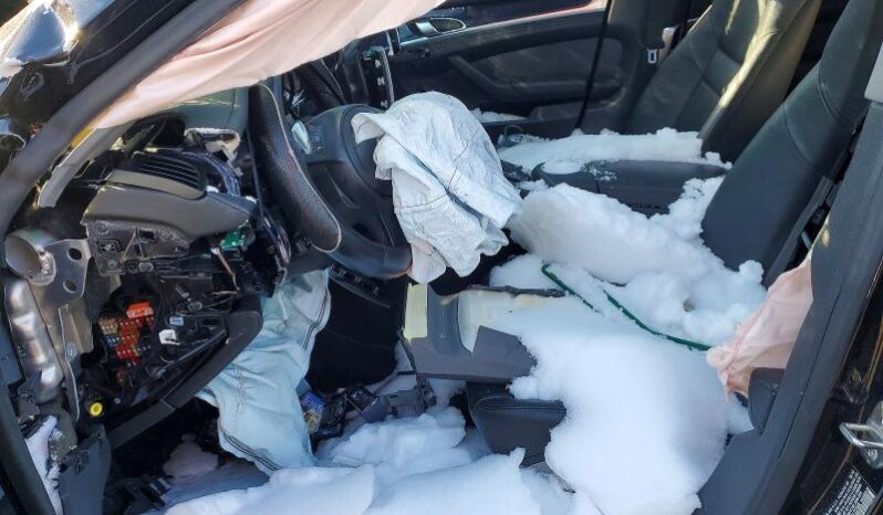 
								2011 Porsche Panamera full									
