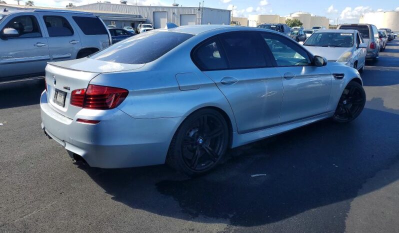 
								2015 BMW M5 full									