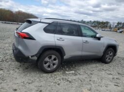 
										2022 Toyota Rav4 full									