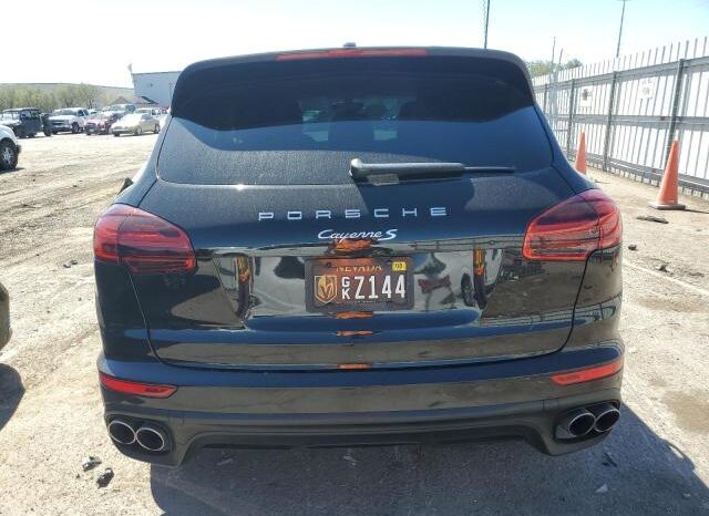
								2018 Porsche Cayenne full									