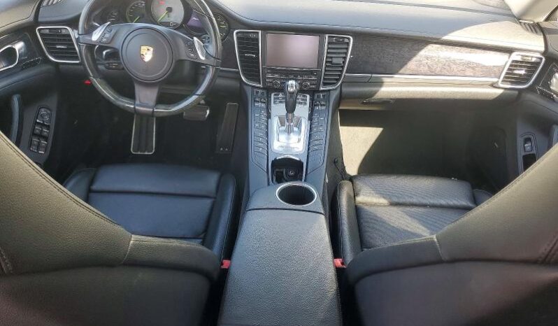 
								2016 Porsche Panamera full									