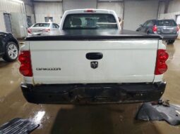 
										2005 Dodge Dakota full									