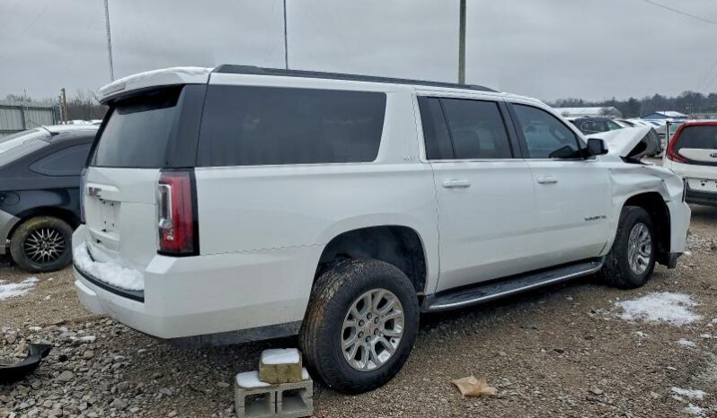 
								2020 Gmc Yukon full									