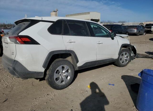 
								2022 Toyota Rav4 full									