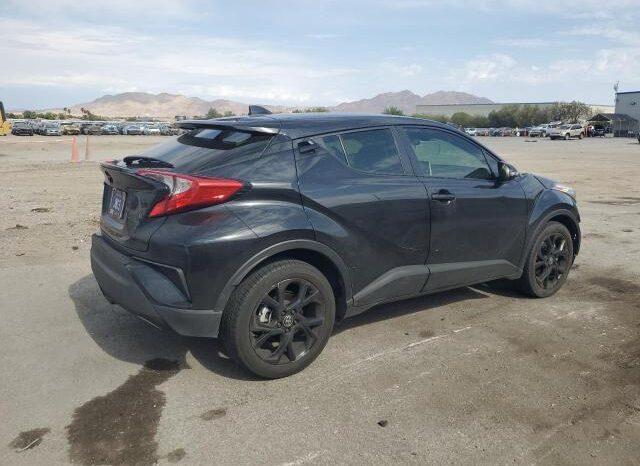 
								2021 Toyota C-hr full									