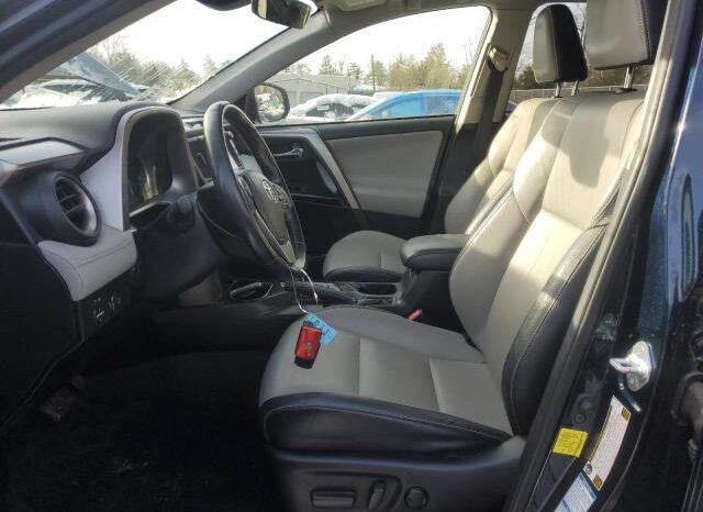 
								2018 Toyota Rav4 full									