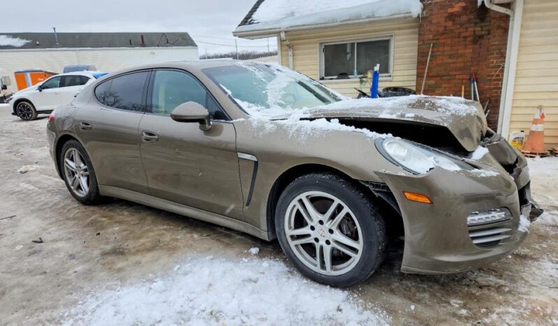 
								2013 Porsche Panamera full									