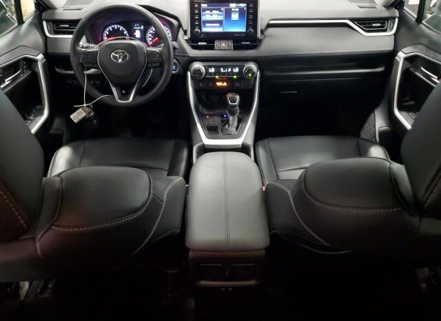 
								2020 Toyota Rav4 full									