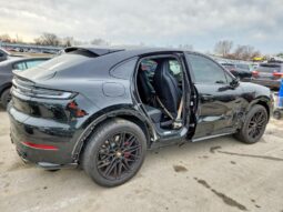 
										2025 Porsche Cayenne full									