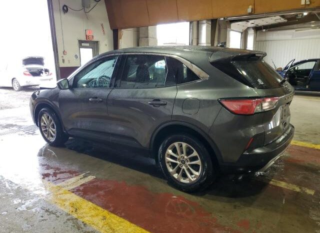 
								2020 Ford Escape se full									