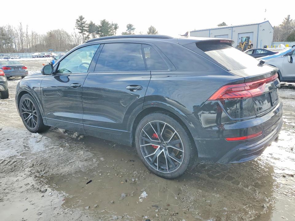 2023 Audi Q8