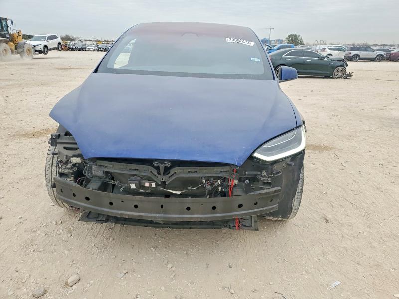 2017 Tesla Model x