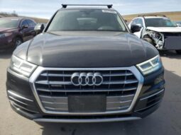 
										2020 Audi Q5 full									