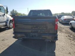 
										2021 Chevrolet Silverado full									