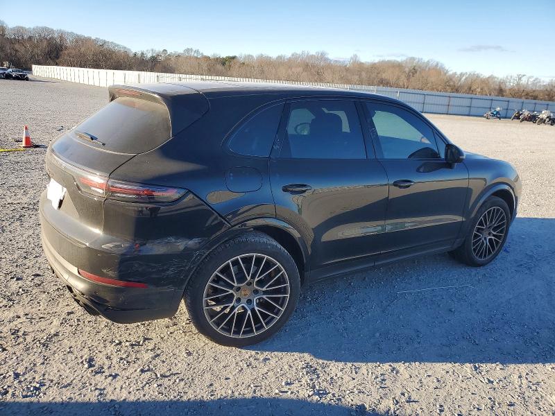 2023 Porsche Cayenne
