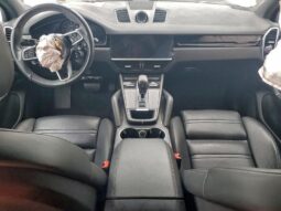 
										2020 Porsche Cayenne full									