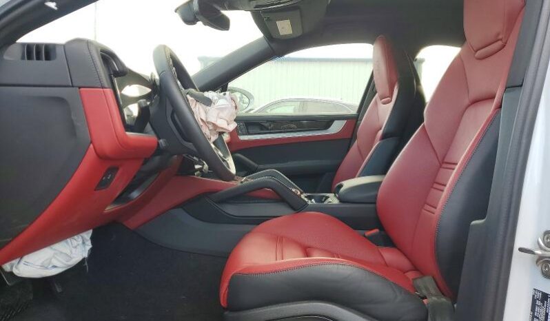 
								2025 Porsche Cayenne full									