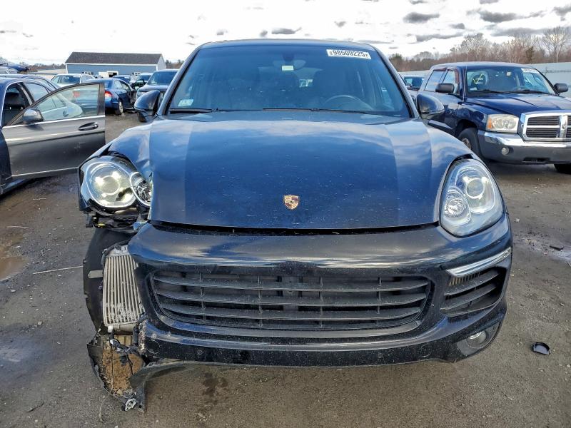 2015 Porsche Cayenne