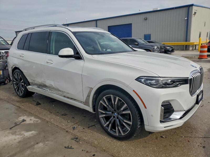 2019 BMW X7