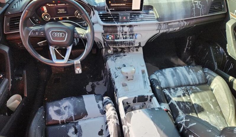 
								2020 Audi Q5 full									