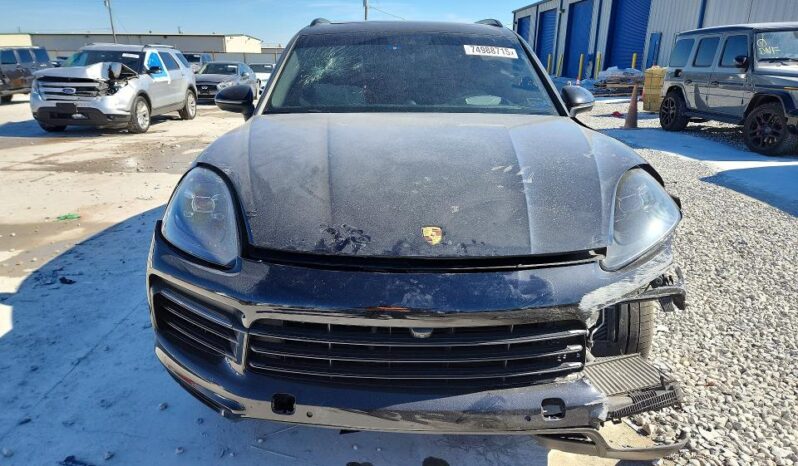 
								2019 Porsche Cayenne full									