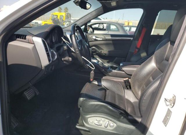 
								2014 Porsche Cayenne full									