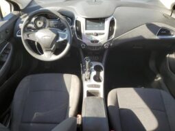 
										2017 Chevrolet Cruze ls full									
