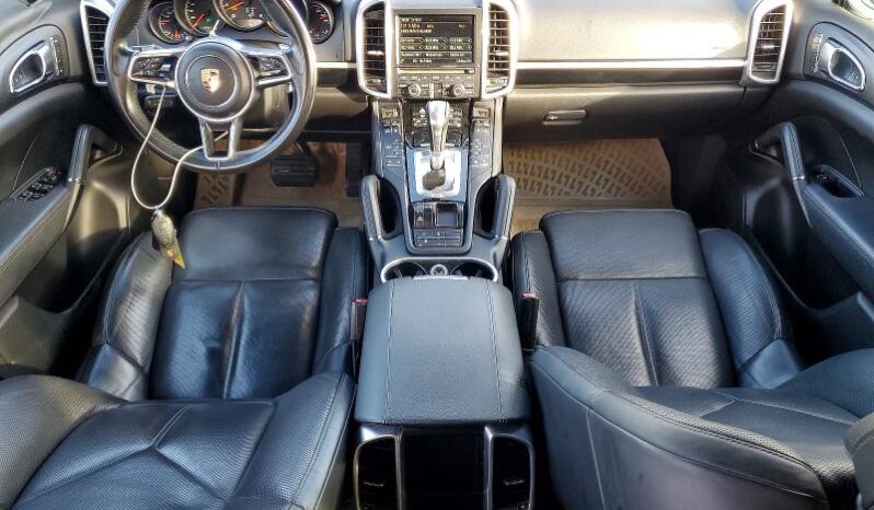 
								2016 Porsche Cayenne full									