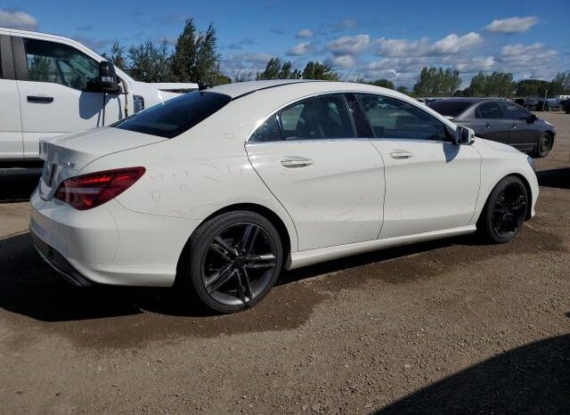 
								2017 Mercedes-benz Cla 250 4m full									