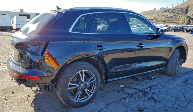 
								2020 Audi Q5 full									