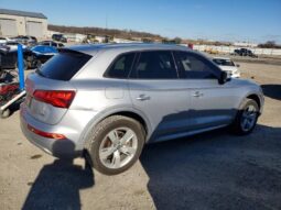 
										2018 Audi Q5 full									
