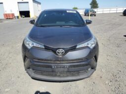 
										2018 Toyota C-hr full									