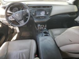 
										2017 Toyota Avalon full									