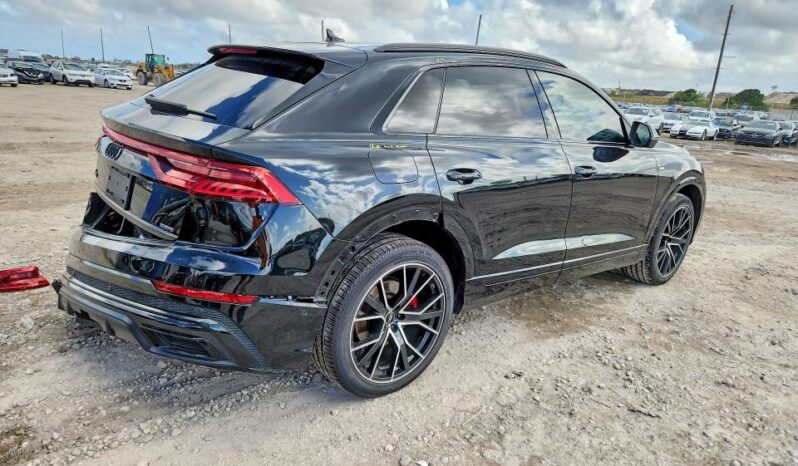
								2023 Audi Q8 full									