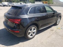 
										2020 Audi Q5 full									