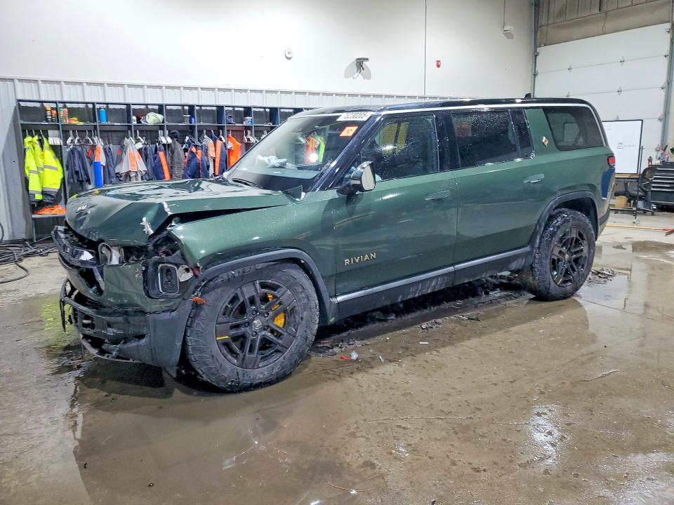 2023 Rivian R1s