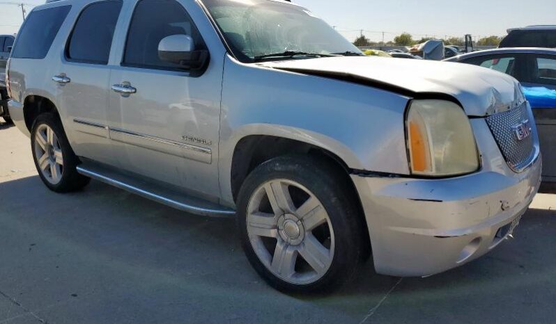 
								2012 Gmc Yukon full									