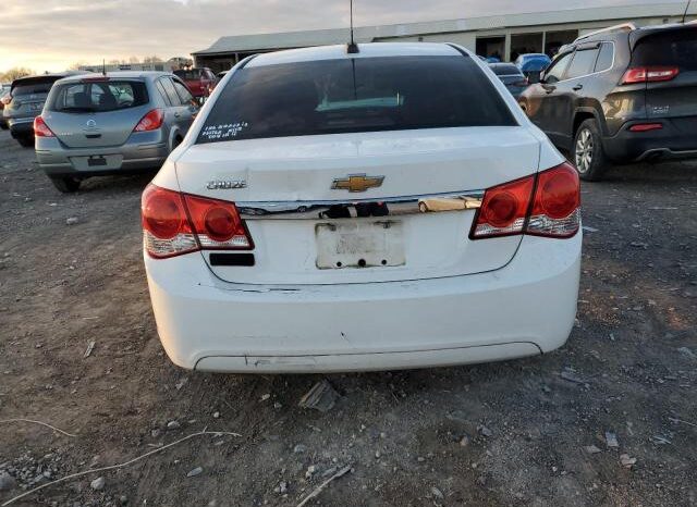 
								2015 Chevrolet Cruze full									