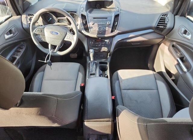 
								2017 Ford Escape se full									