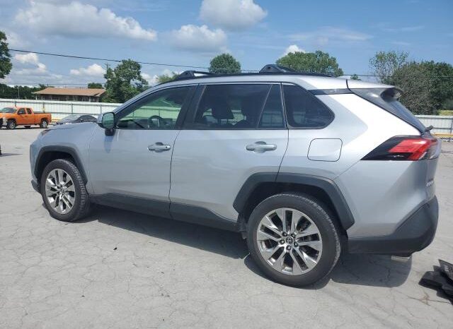 
								2019 Toyota Rav4 full									