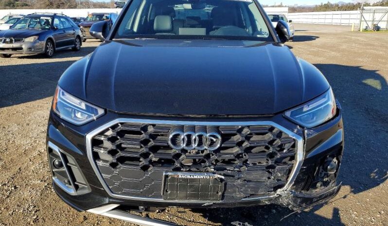 
								2023 Audi Q5 full									